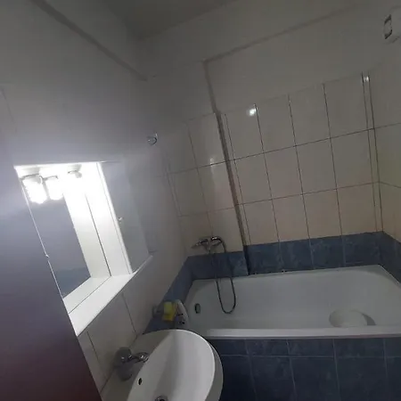 Apartament Skerdi's